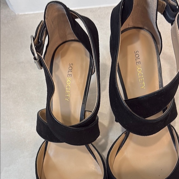 Sole Society Tamra Black Heels - Picture 7 of 9